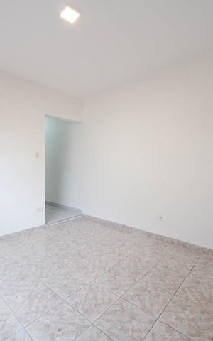 Casa para alugar com 65m², 2 quartos e sem vagaSala