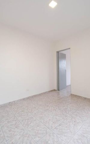 Casa para alugar com 65m², 2 quartos e sem vagaSala