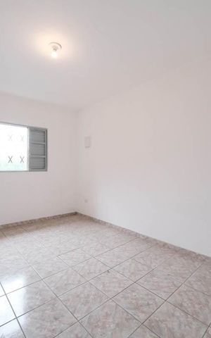 Casa para alugar com 65m², 2 quartos e sem vagaQuarto 1