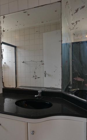 Apartamento à venda com 67m², 2 quartos e 2 vagasBanheiro Social