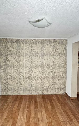 Casa para alugar com 70m², 2 quartos e 1 vaga Casa para alugar com 70m², 2 quartos e 1 vagaSala