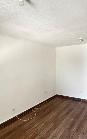 Casa para alugar com 70m², 2 quartos e 1 vaga Casa para alugar com 70m², 2 quartos e 1 vagaQuarto 2