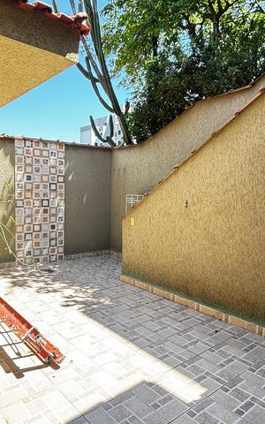 Casa para alugar com 70m², 2 quartos e 1 vaga Casa para alugar com 70m², 2 quartos e 1 vagaQuintal