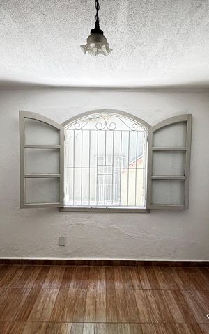 Casa para alugar com 70m², 2 quartos e 1 vaga Casa para alugar com 70m², 2 quartos e 1 vagaQuarto 1