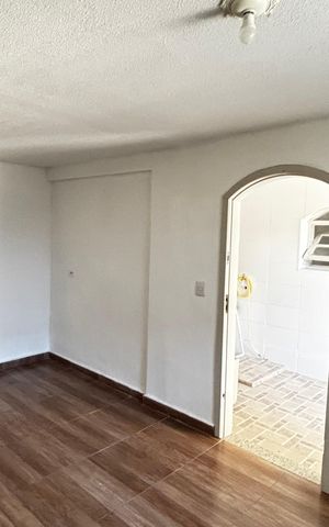 Casa para alugar com 70m², 2 quartos e 1 vaga Casa para alugar com 70m², 2 quartos e 1 vagaQuarto 2