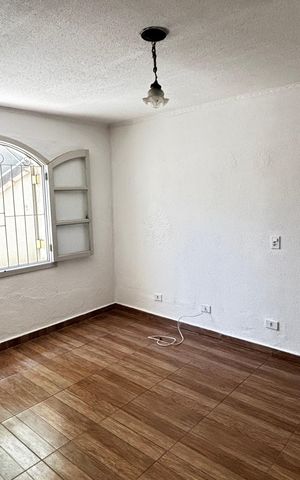 Casa para alugar com 70m², 2 quartos e 1 vaga Casa para alugar com 70m², 2 quartos e 1 vagaQuarto 1