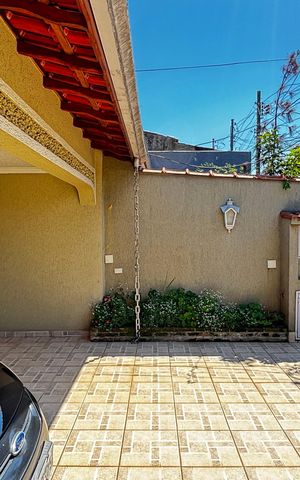 Casa para alugar com 70m², 2 quartos e 1 vaga Casa para alugar com 70m², 2 quartos e 1 vagaGaragem