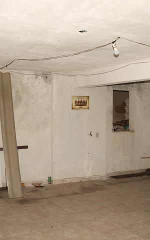 Casa para alugar com 176m², 2 quartos e 3 vagasÁrea externa