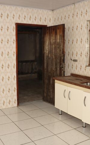 Casa para alugar com 176m², 2 quartos e 3 vagasCozinha