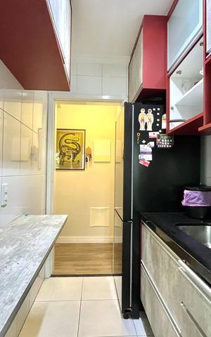 Apartamento à venda com 56m², 2 quartos e 2 vagas Apartamento à venda com 56m², 2 quartos e 2 vagasCozinha
