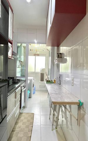 Apartamento à venda com 56m², 2 quartos e 2 vagas Apartamento à venda com 56m², 2 quartos e 2 vagasCozinha