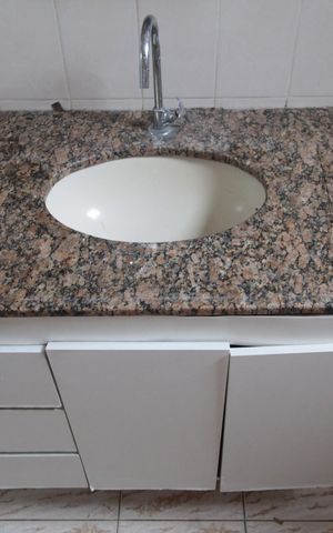 Casa à venda com 140m², 3 quartos e 4 vagasBanheiro da Suite 2