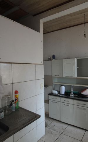 Casa à venda com 140m², 3 quartos e 4 vagasEdícula