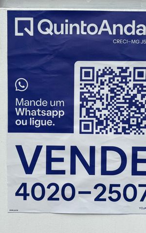 Casa à venda com 140m², 3 quartos e 4 vagas Casa à venda com 140m², 3 quartos e 4 vagasPlaquinha Instalada