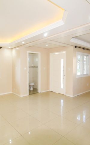 Casa para alugar com 200m², 3 quartos e 3 vagas Casa para alugar com 200m², 3 quartos e 3 vagasSala 1