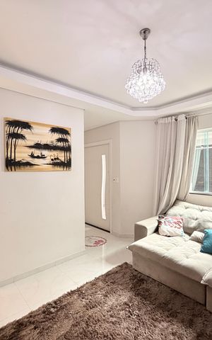 Casa à venda com 202m², 3 quartos e 3 vagasSala