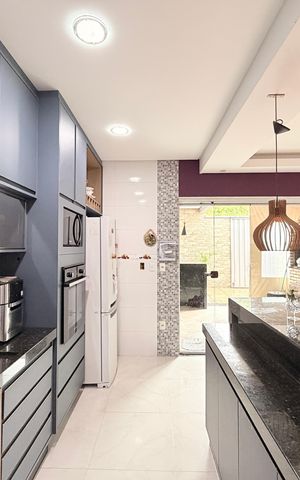 Casa à venda com 202m², 3 quartos e 3 vagasCozinha
