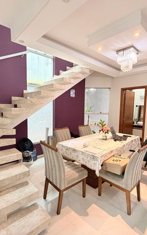 Casa à venda com 202m², 3 quartos e 3 vagasSala de Jantar