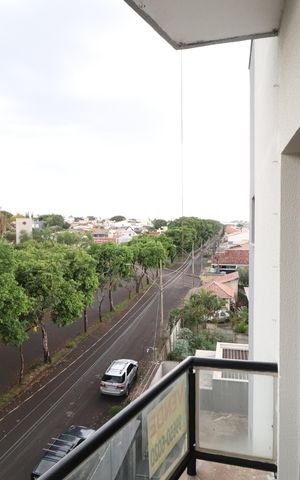 Apartamento para alugar com 115m², 3 quartos e 4 vagasPlaquinha