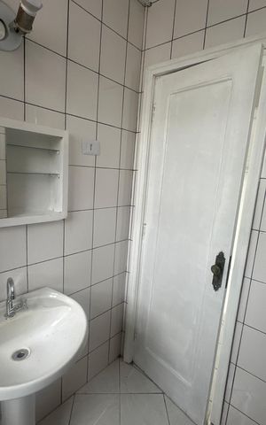 Apartamento para alugar com 30m², 1 quarto e sem vagaBanheiro