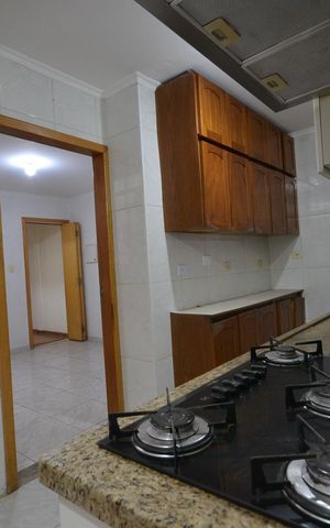 Casa à venda com 156m², 4 quartos e 2 vagasCozinha