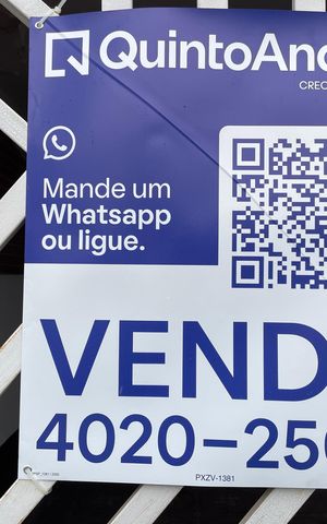 Casa à venda com 156m², 4 quartos e 2 vagas Casa à venda com 156m², 4 quartos e 2 vagasPlaquinha PXZV-1381