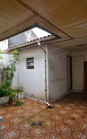 Casa à venda com 156m², 4 quartos e 2 vagasQuintal