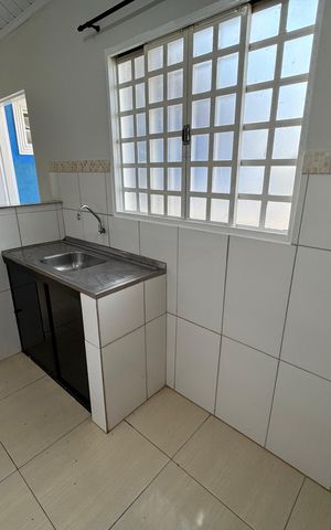 Casa para alugar com 55m², 2 quartos e 1 vaga