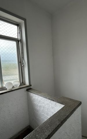 Casa para alugar com 76m², 2 quartos e sem vagaÁrea comum