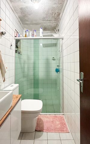 Apartamento à venda com 52m², 2 quartos e 1 vaga Apartamento à venda com 52m², 2 quartos e 1 vagaBanheiro Social