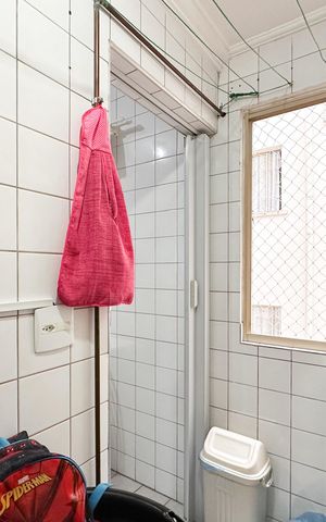 Apartamento à venda com 52m², 2 quartos e 1 vaga Apartamento à venda com 52m², 2 quartos e 1 vagaÁrea de Serviço