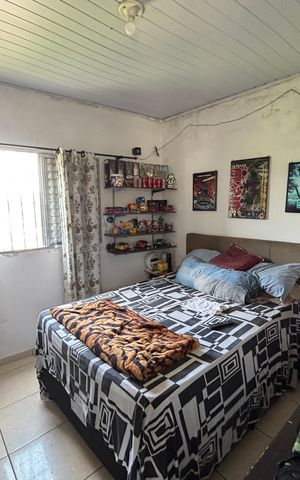 Casa à venda com 223m², 6 quartos e 3 vagas Casa à venda com 223m², 6 quartos e 3 vagasQuarto 1