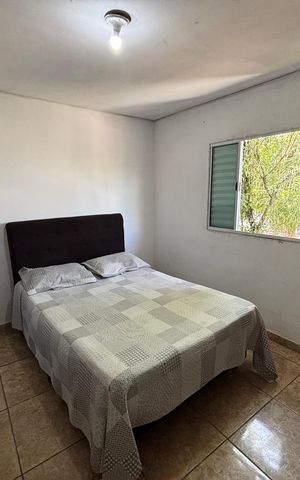 Casa à venda com 223m², 6 quartos e 3 vagas Casa à venda com 223m², 6 quartos e 3 vagasQuarto 1