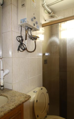 Apartamento à venda com 48m², 2 quartos e 1 vagaBanheiro