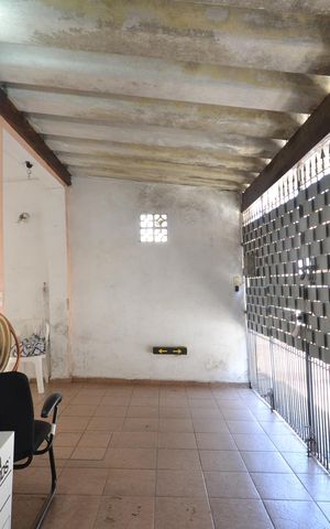 Casa à venda com 200m², 7 quartos e 1 vagaGaragem
