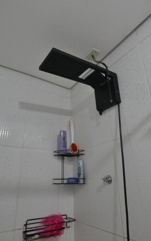 Casa à venda com 200m², 7 quartos e 1 vagaBanheiro 2