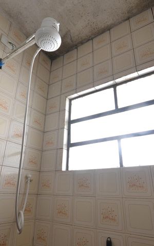 Casa à venda com 200m², 7 quartos e 1 vagaBanheiro 1