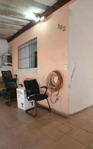 Casa à venda com 200m², 7 quartos e 1 vagaGaragem