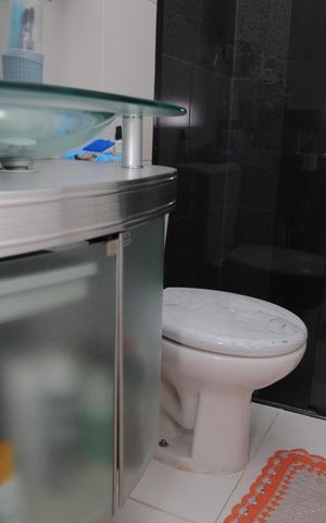 Apartamento à venda com 54m², 2 quartos e 1 vaga Apartamento à venda com 54m², 2 quartos e 1 vagaBanheiro