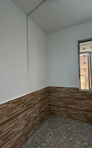 Casa para alugar com 50m², 1 quarto e 1 vagaQuarto