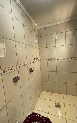 Casa para alugar com 280m², 4 quartos e 5 vagas Casa para alugar com 280m², 4 quartos e 5 vagasLavabo