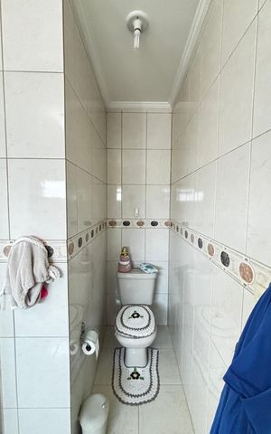 Casa para alugar com 280m², 4 quartos e 5 vagas Casa para alugar com 280m², 4 quartos e 5 vagasBanheiro da Suíte