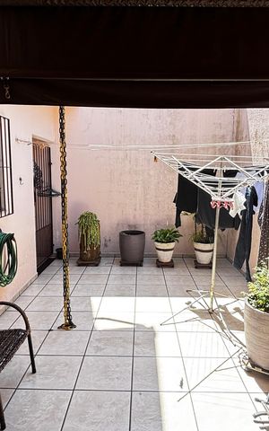 Casa para alugar com 280m², 4 quartos e 5 vagas Casa para alugar com 280m², 4 quartos e 5 vagasQuintal