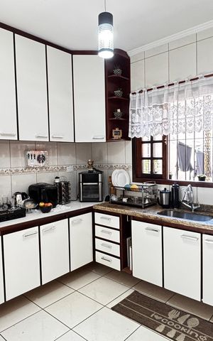 Casa para alugar com 280m², 4 quartos e 5 vagas Casa para alugar com 280m², 4 quartos e 5 vagasSala de Jantar - Cozinha