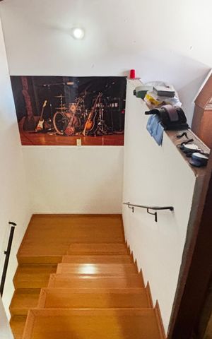 Casa para alugar com 280m², 4 quartos e 5 vagas Casa para alugar com 280m², 4 quartos e 5 vagasSótão