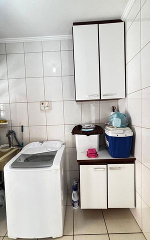 Casa para alugar com 280m², 4 quartos e 5 vagas Casa para alugar com 280m², 4 quartos e 5 vagasÁrea de Serviço