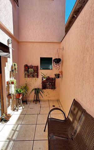 Casa para alugar com 280m², 4 quartos e 5 vagas Casa para alugar com 280m², 4 quartos e 5 vagasQuintal