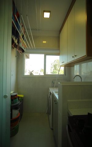 Apartamento à venda com 62m², 2 quartos e 2 vagasCozinha/Área de serviço 