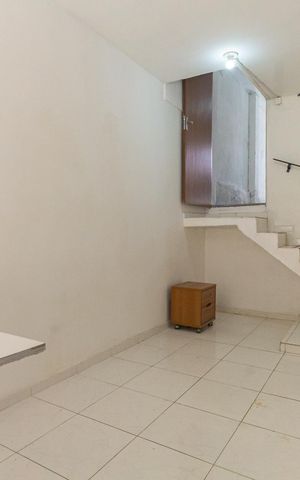 Studio para alugar com 32m², 1 quarto e sem vaga
