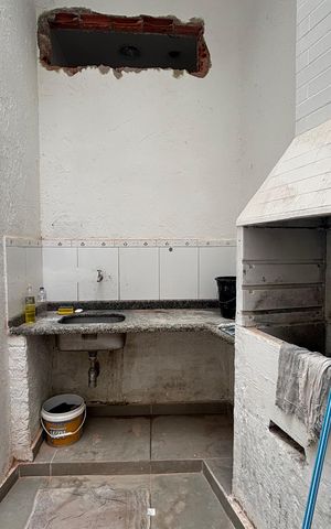 Casa para alugar com 260m², 7 quartos e sem vaga Casa para alugar com 260m², 7 quartos e sem vagaQuintal